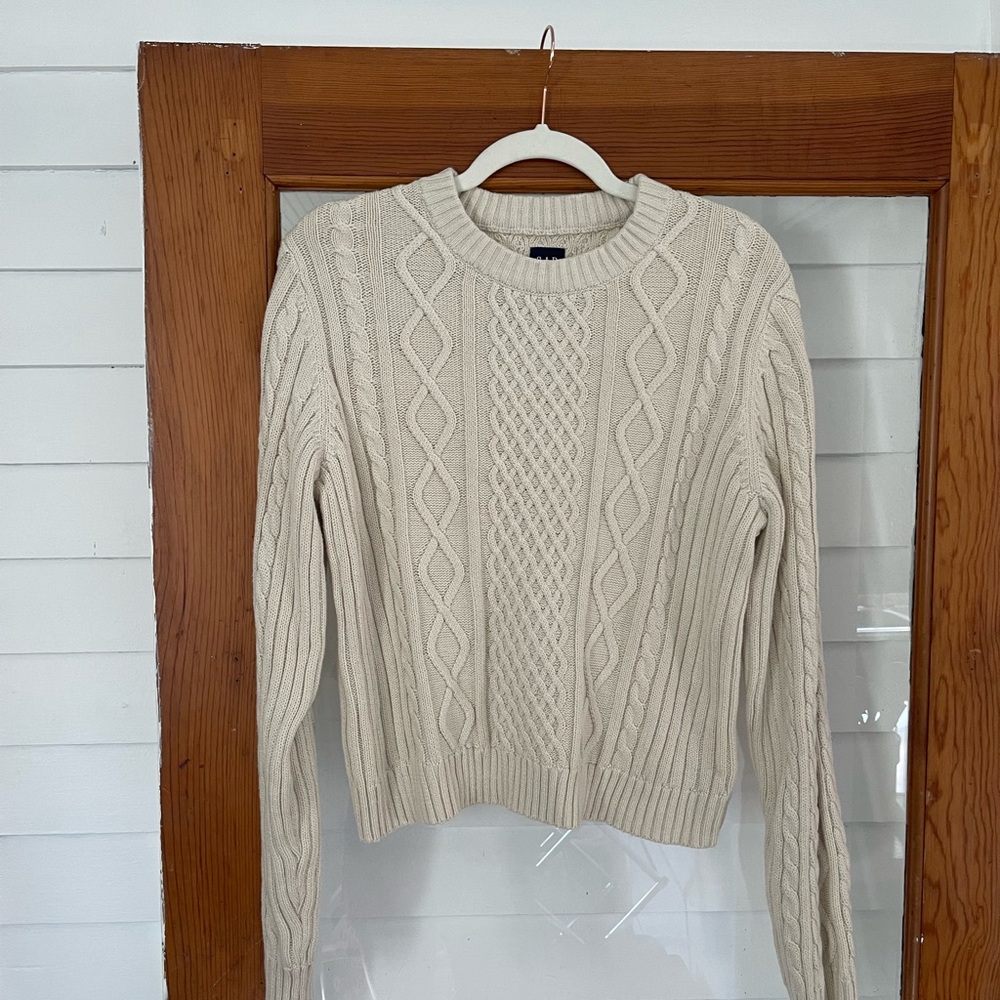 GAP Ivory Cable Knit Sweater